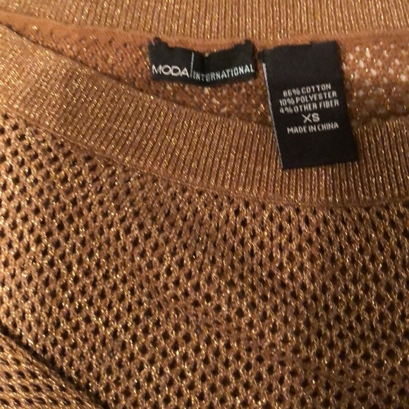 VIctoria Secret-metallic Gold sweater w/ Bra Top - Picture 2 of 7